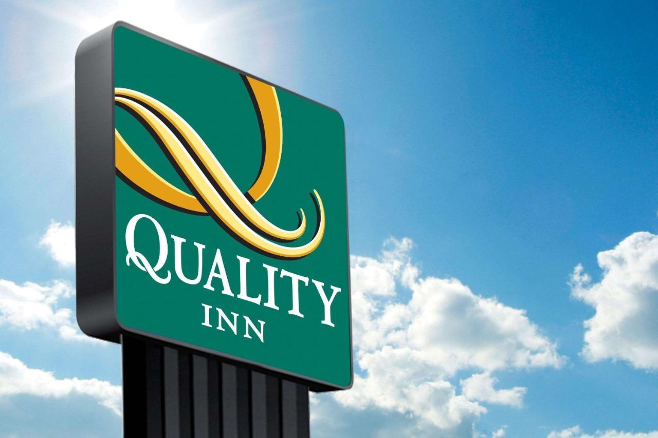 Quality Inn Victorville - Hesperia I-15 외부 사진